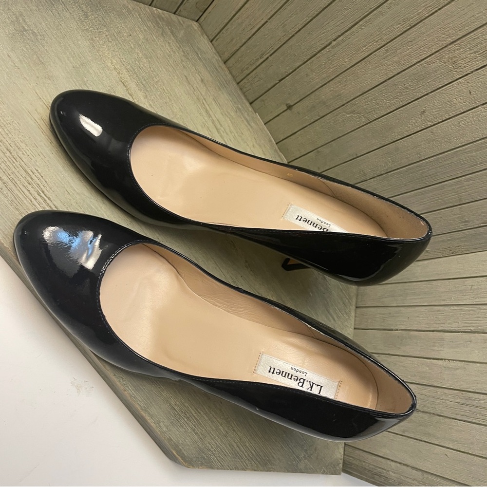 Flawless & Elegant LK Bennett Black Patent Leather Pumps 40 - Picture 3 of 10